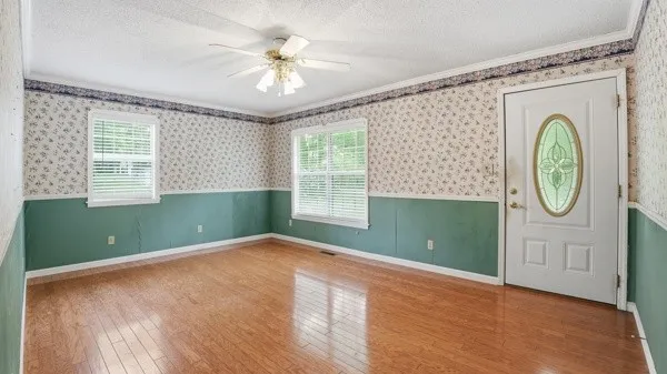 91 Golden Rd Lynchburg, TN 37352