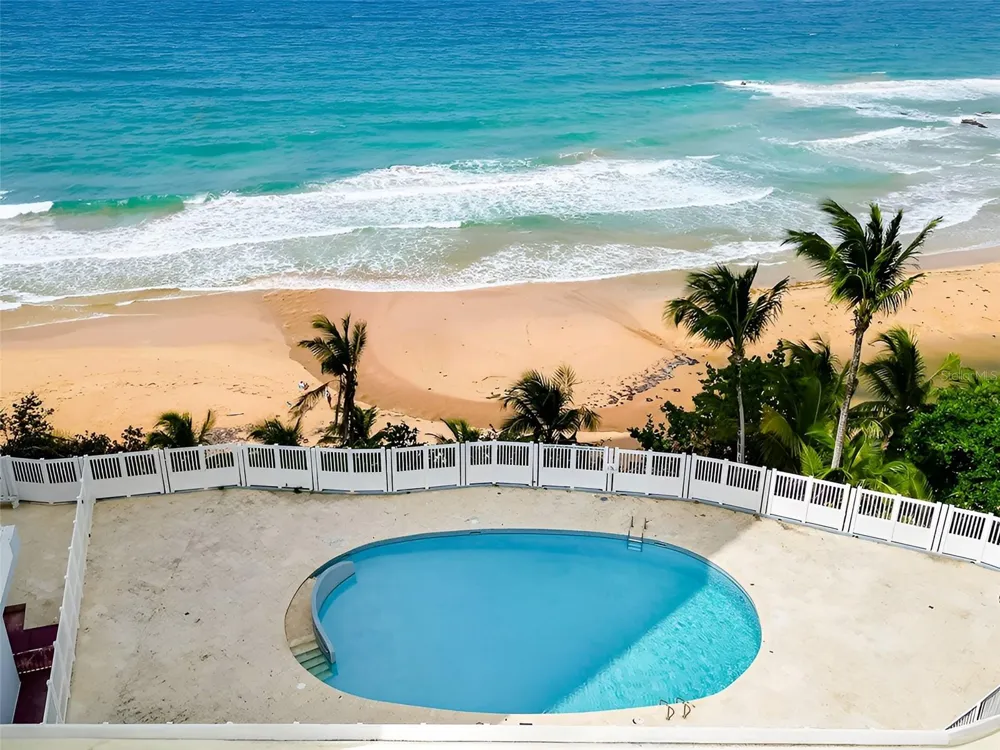 CONDOMINIO SANDY HILLS W #19B Luquillo, PR 00773