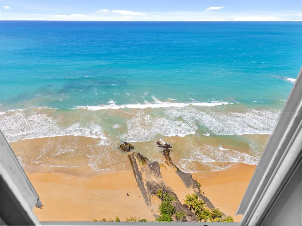 CONDOMINIO SANDY HILLS W #19B Luquillo, PR 00773