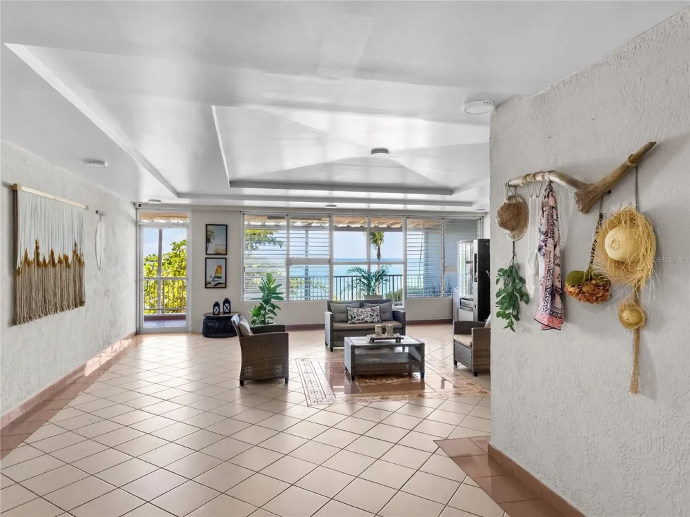 CONDOMINIO SANDY HILLS W #19B Luquillo, PR 00773