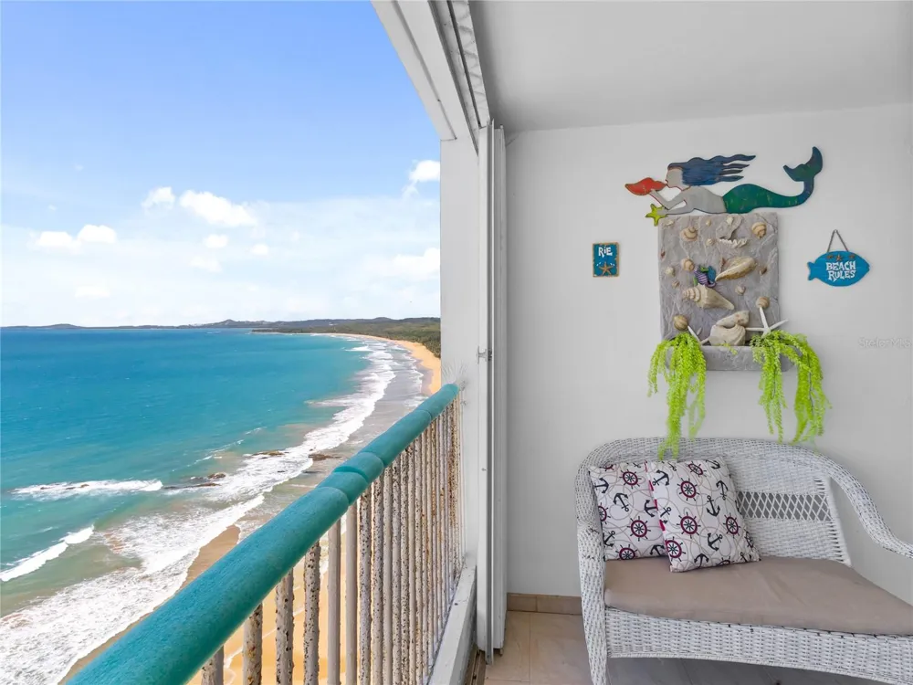 CONDOMINIO SANDY HILLS W #19B Luquillo, PR 00773