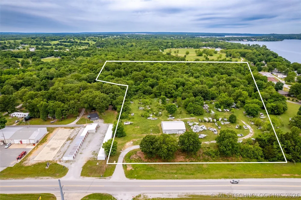 25801 S 655 ROAD Grove, OK 74344