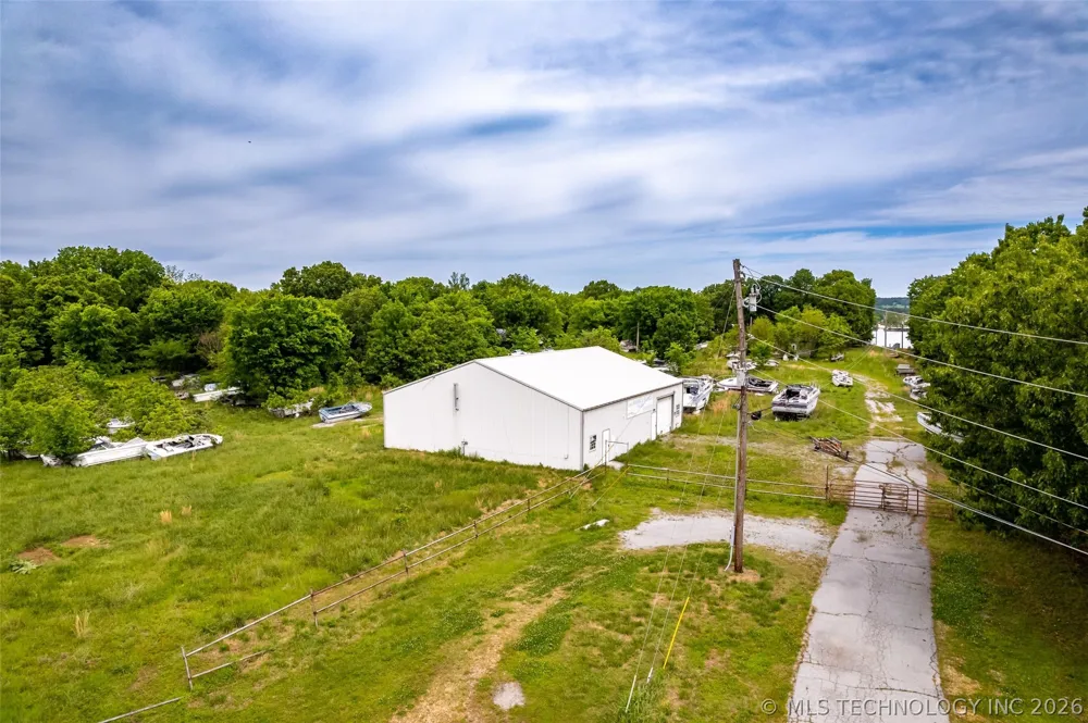 25801 S 655 ROAD Grove, OK 74344