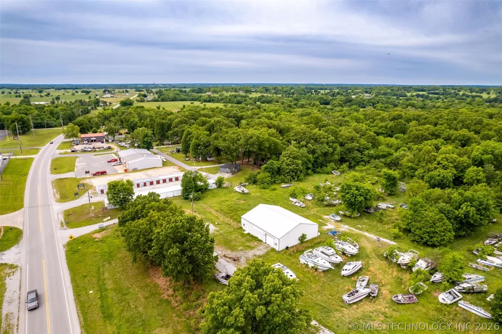 25801 S 655 ROAD Grove, OK 74344