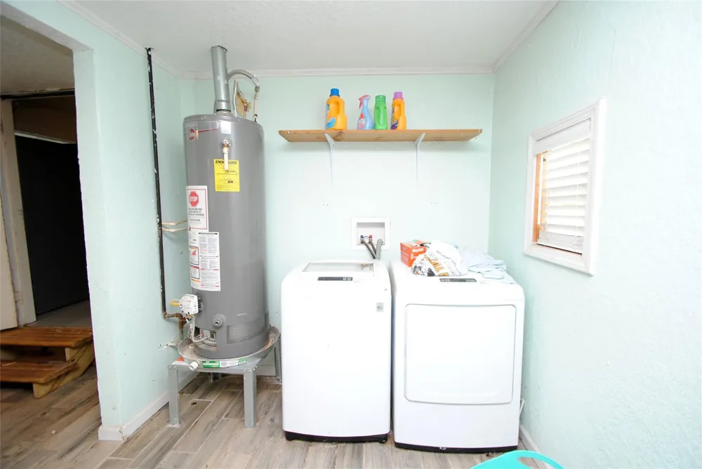 1231 W 7th Street Freeport, TX 77541