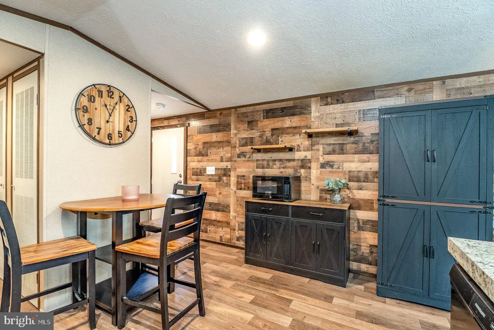 24 STRAUTER ROAD Franklin, WV 26807