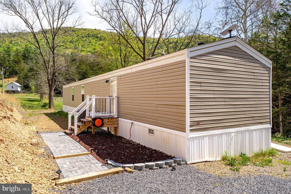 24 STRAUTER ROAD Franklin, WV 26807