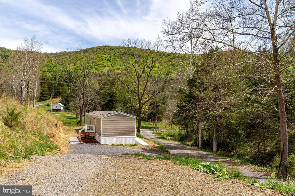24 STRAUTER ROAD Franklin, WV 26807