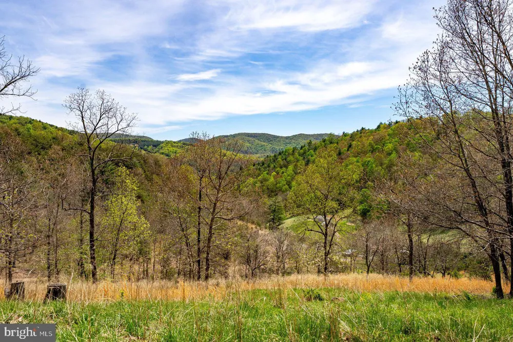 24 STRAUTER ROAD Franklin, WV 26807