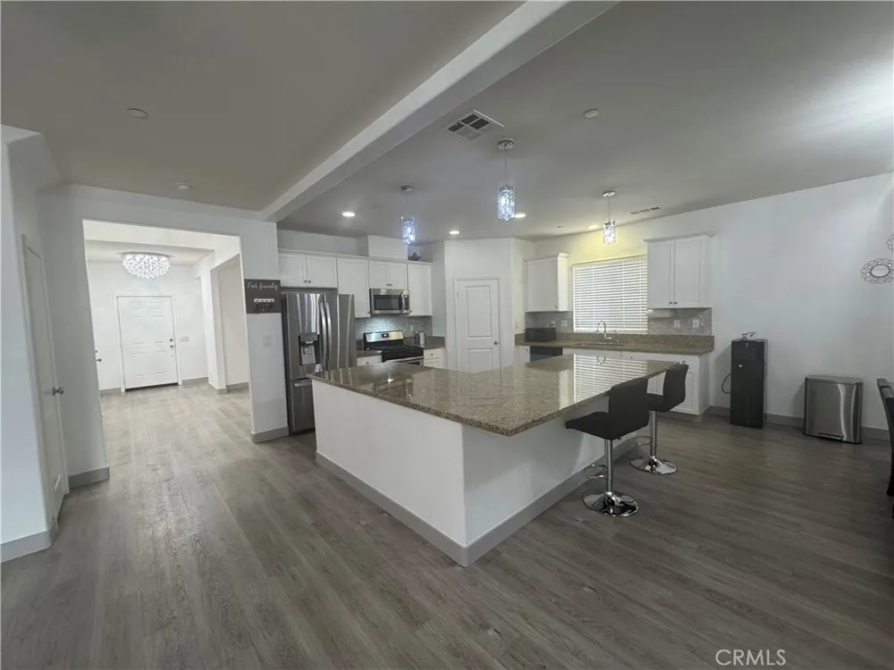 11742 Connell Riverside, CA 92505