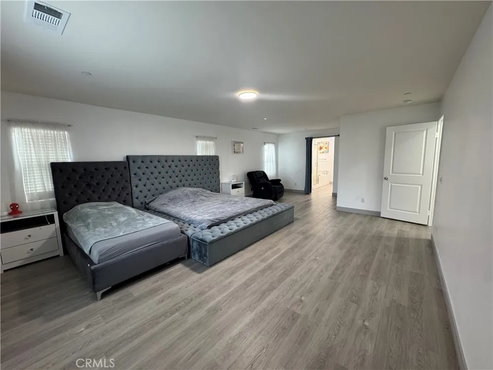 11742 Connell Riverside, CA 92505