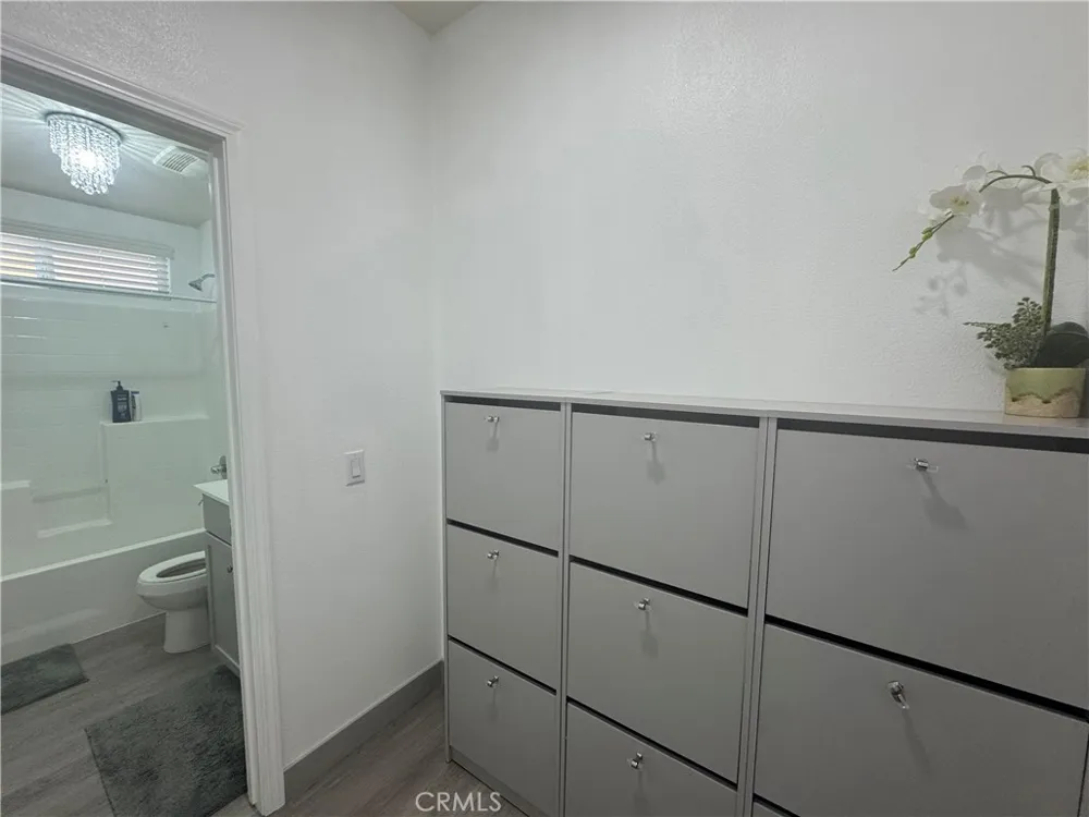 11742 Connell Riverside, CA 92505