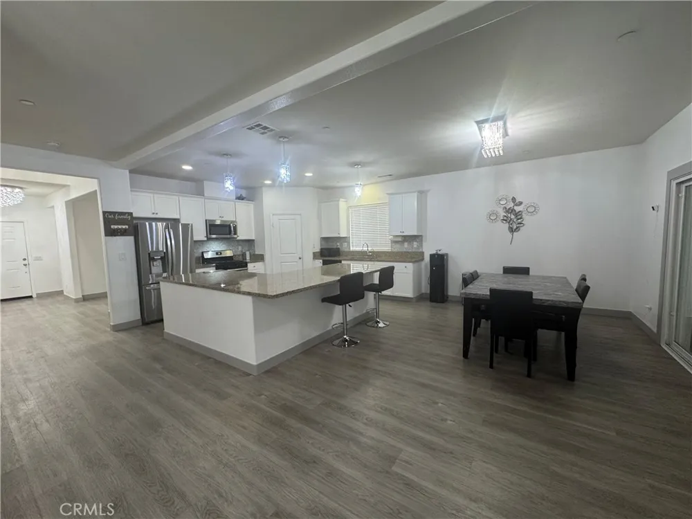 11742 Connell Riverside, CA 92505