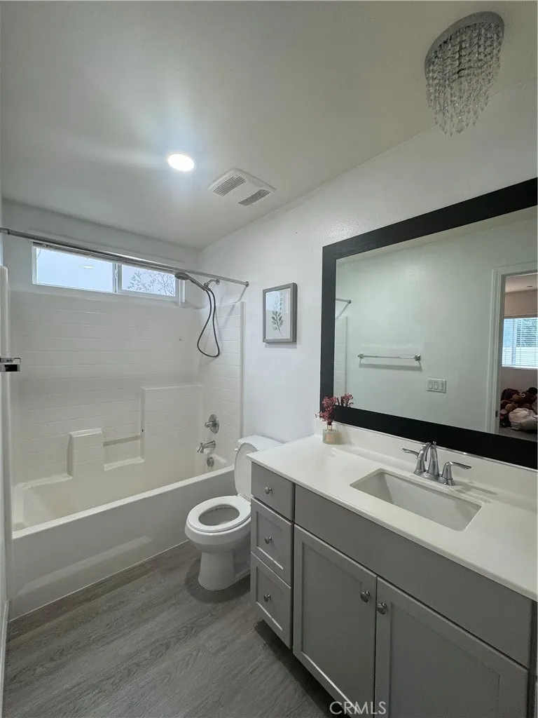 11742 Connell Riverside, CA 92505