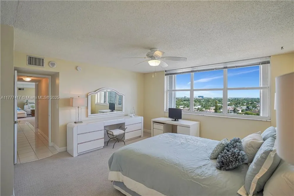 2881 NE 33rd Ct #PHC Fort Lauderdale, FL 33306