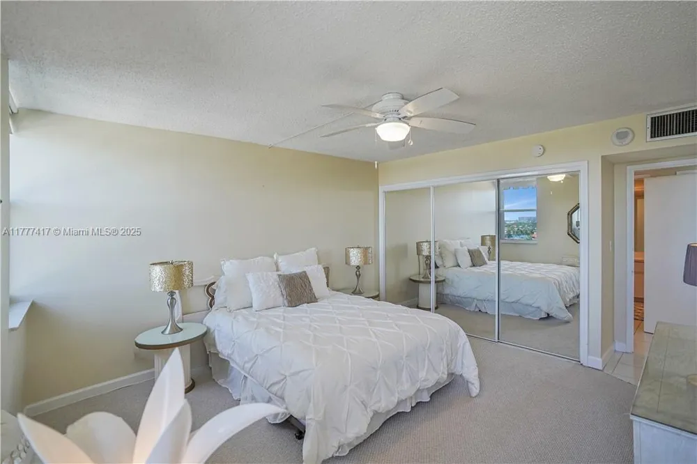 2881 NE 33rd Ct #PHC Fort Lauderdale, FL 33306