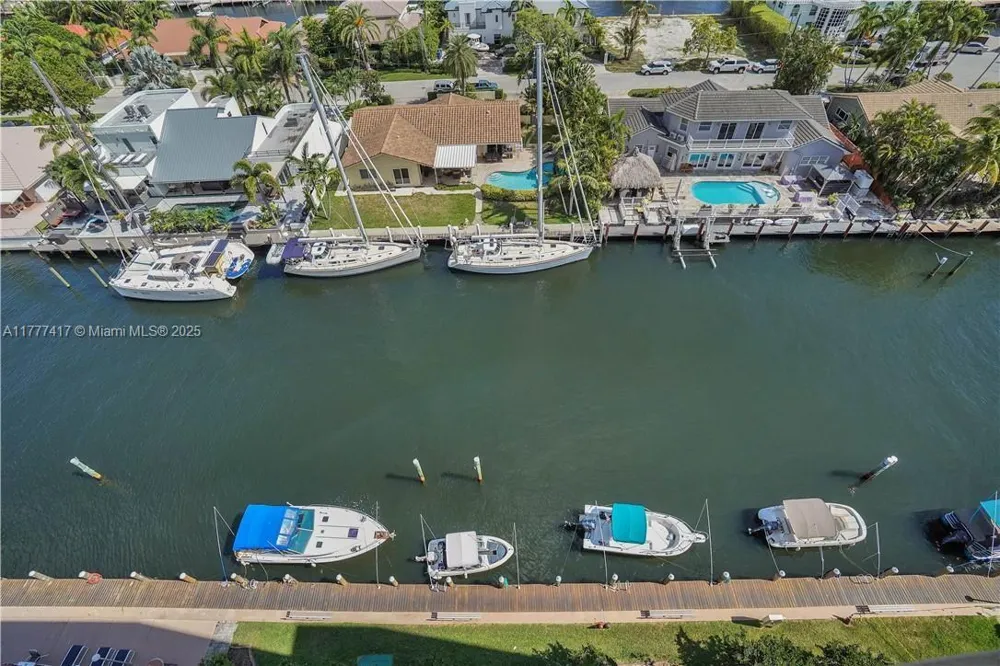 2881 NE 33rd Ct #PHC Fort Lauderdale, FL 33306