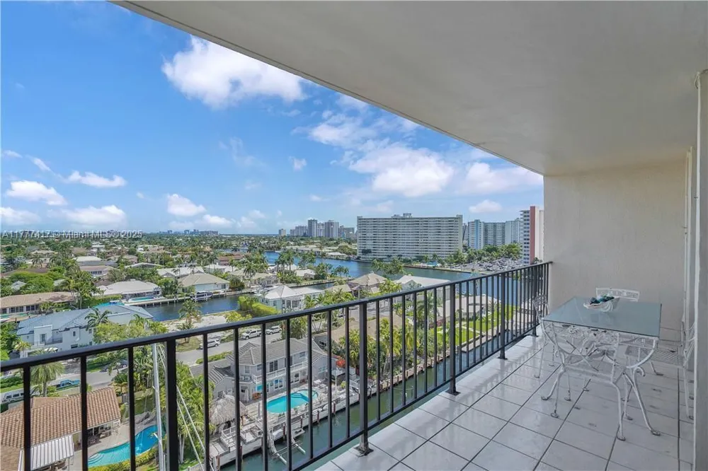 2881 NE 33rd Ct #PHC Fort Lauderdale, FL 33306