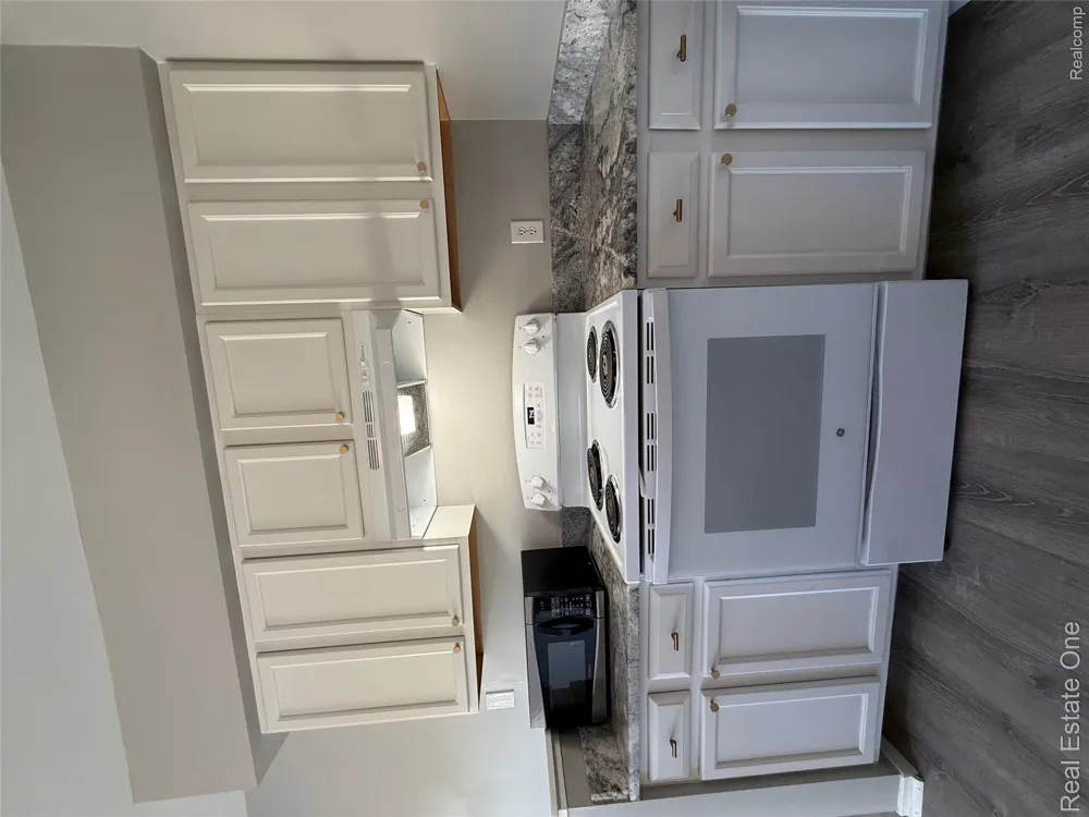 403 Water Tower Circle #92 Brighton City, MI 48116