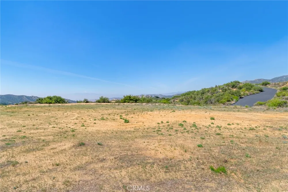 39537 Eastview Court Yucaipa, CA 92399