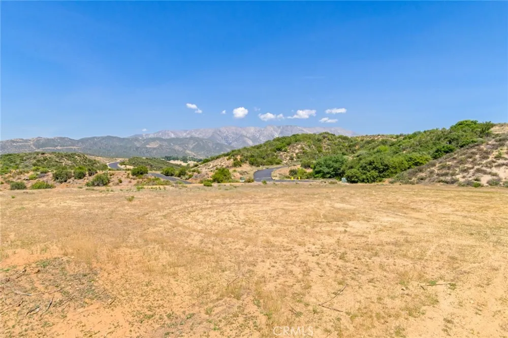 39525 Eastview Court Yucaipa, CA 92399