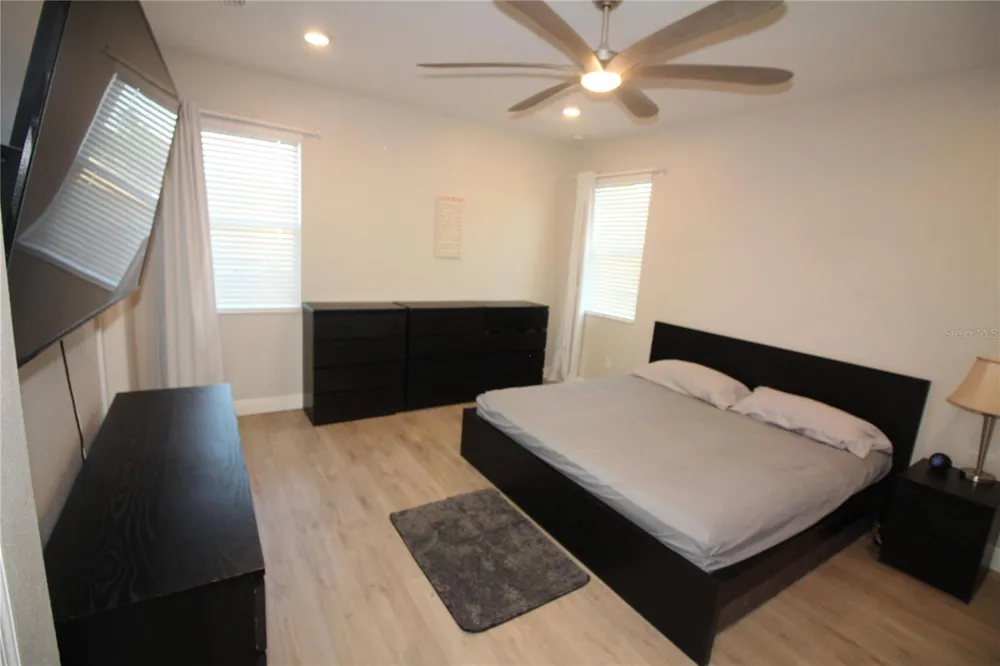 9449 SANDERS PARK PLACE Seffner, FL 33584
