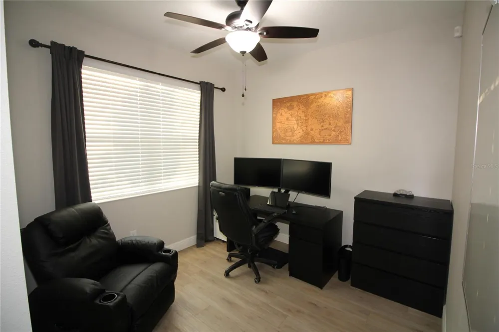 9449 SANDERS PARK PLACE Seffner, FL 33584