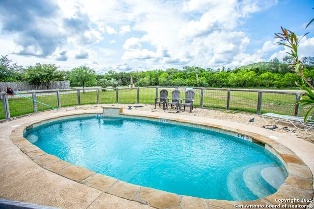584 Tierra Linda Concan, TX 78838