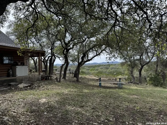 620 Lake Forest Pipe Creek, TX 78063