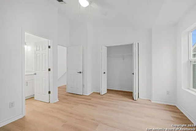 1502 S Walters San Antonio, TX 78210
