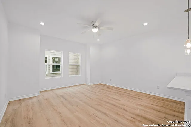 1502 S Walters San Antonio, TX 78210