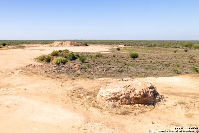 000 US HWY 83 N Laredo, TX 78045