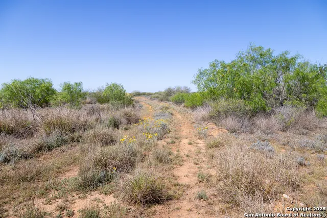000 US HWY 83 N Laredo, TX 78045