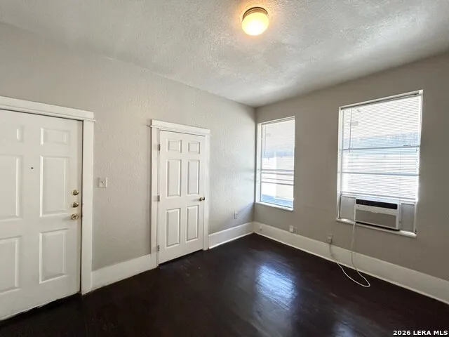 1716 Olive St Unit 3 San Antonio, TX 78208