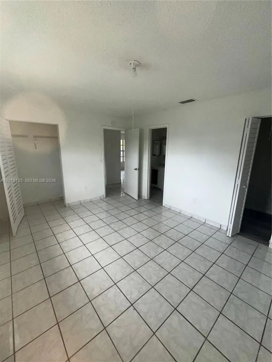 18182 NW 41st Pl #0 Miami Gardens, FL 33055