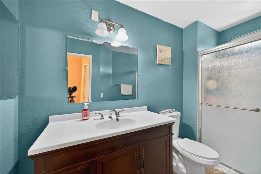 7726 Whitney Drive Jurupa Valley, CA 92509