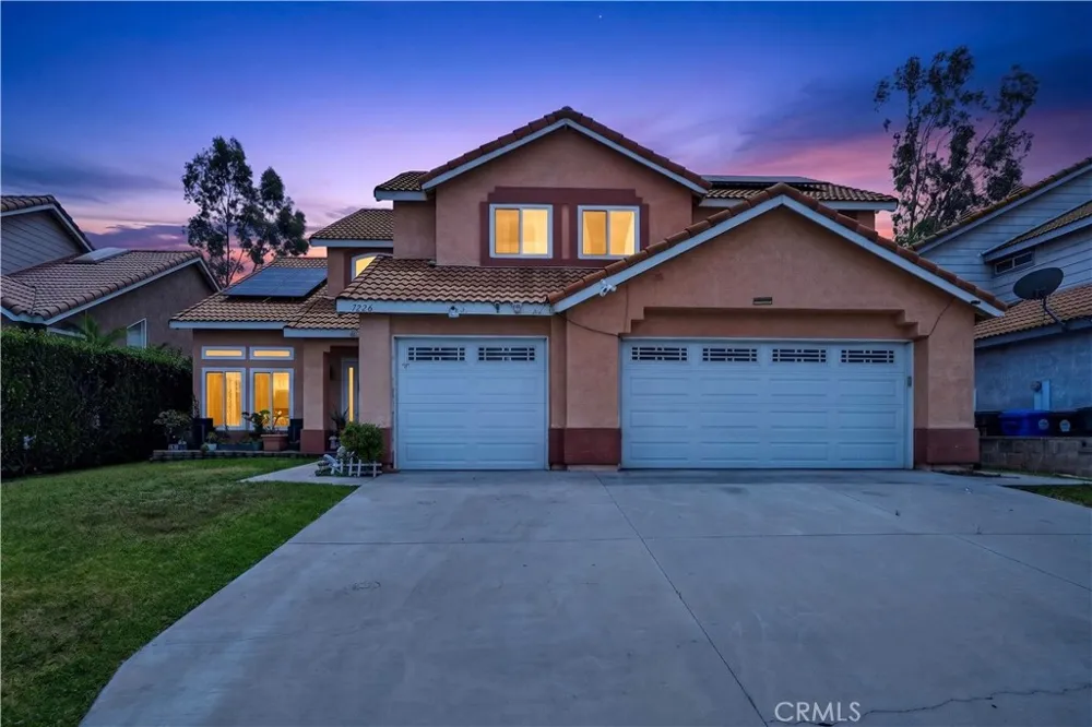 7726 Whitney Drive Jurupa Valley, CA 92509