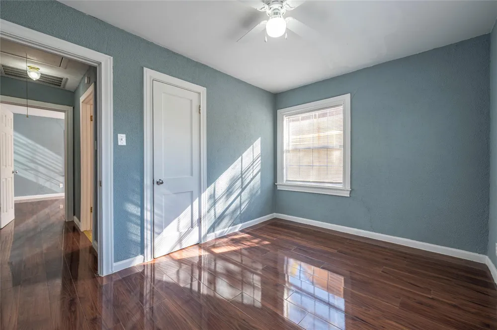 715 Center Street Pasadena, TX 77506