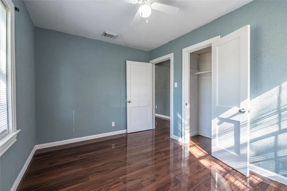 715 Center Street Pasadena, TX 77506