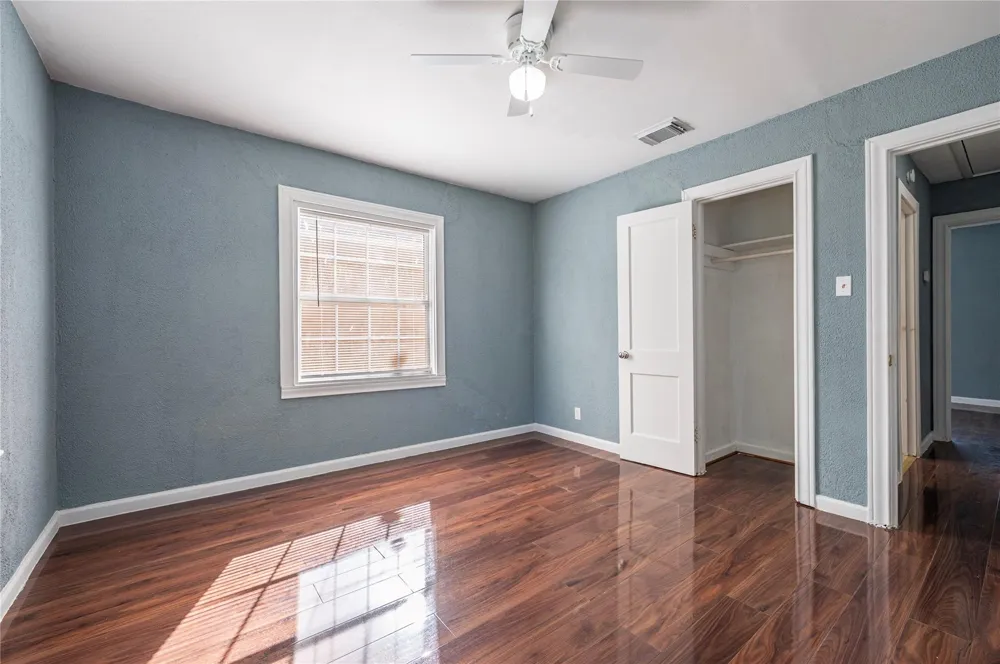 715 Center Street Pasadena, TX 77506