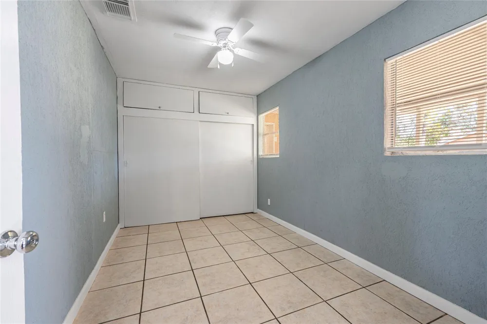 715 Center Street Pasadena, TX 77506