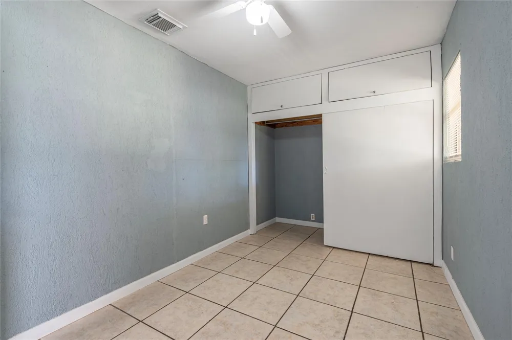 715 Center Street Pasadena, TX 77506