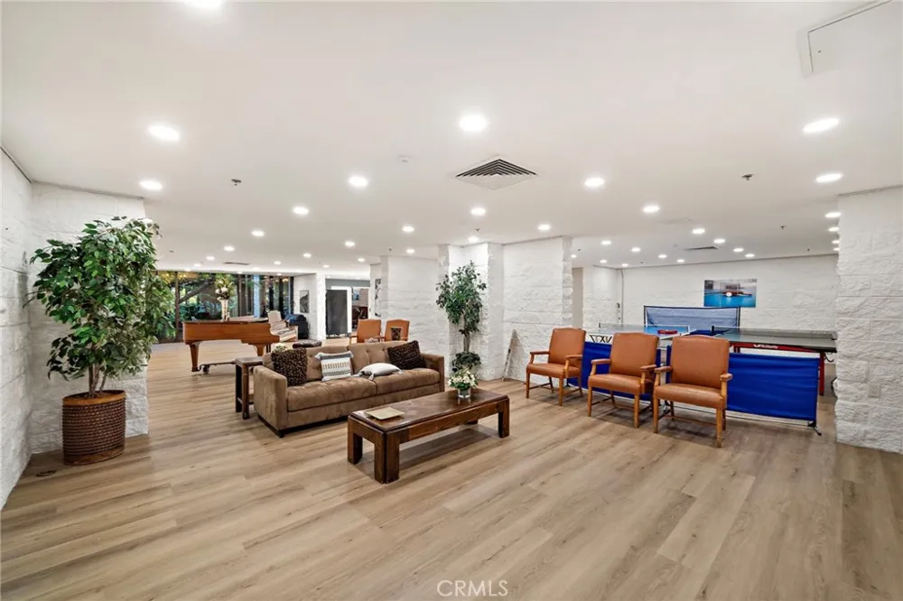 24055 Paseo Del Lago #413 Laguna Woods, CA 92637