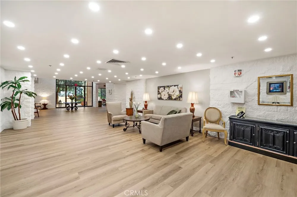 24055 Paseo Del Lago #413 Laguna Woods, CA 92637