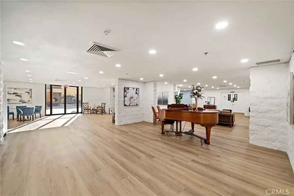 24055 Paseo Del Lago #413 Laguna Woods, CA 92637