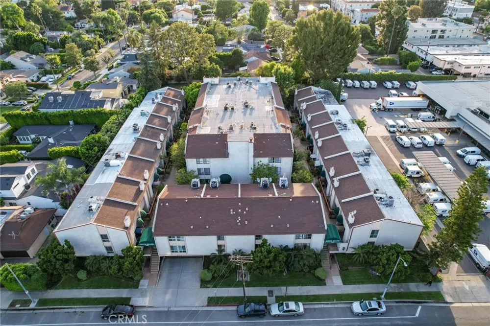 5115 Kester #7 Sherman Oaks, CA 91403