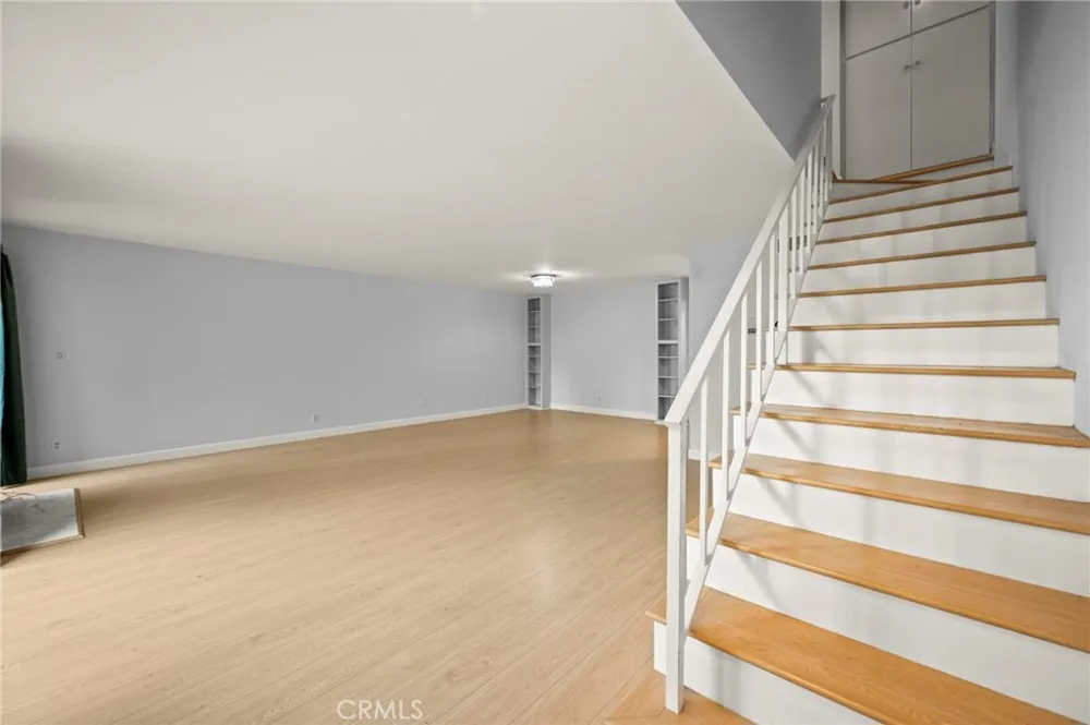 5115 Kester #7 Sherman Oaks, CA 91403