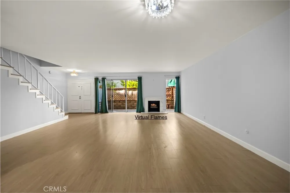 5115 Kester #7 Sherman Oaks, CA 91403