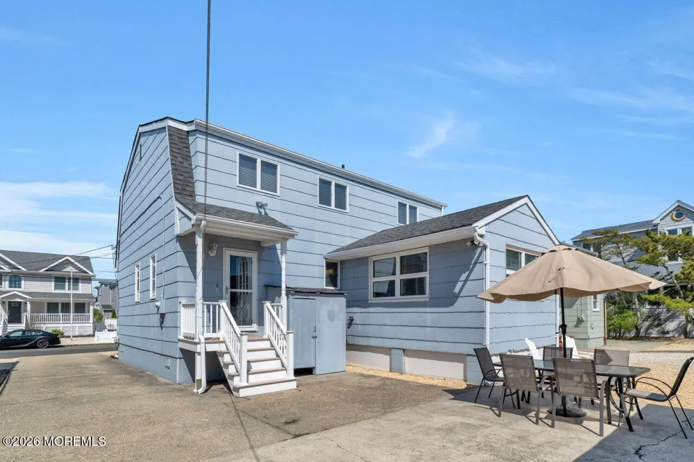 274 S 1st Street Surf City, NJ 08008