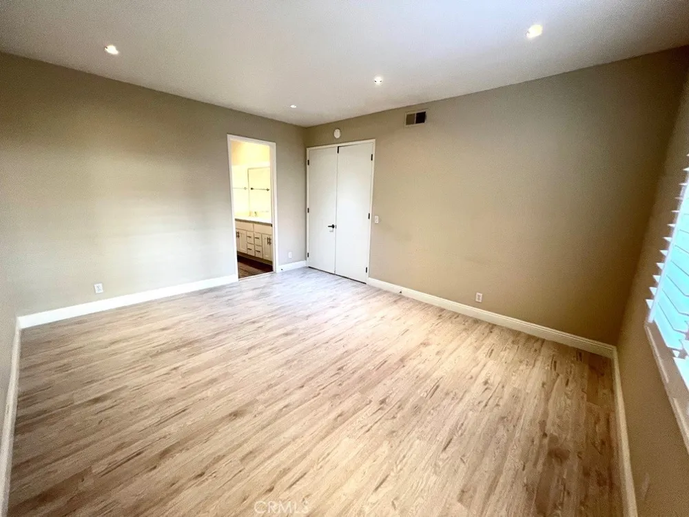 700 S Lake Avenue #111 Pasadena, CA 91106